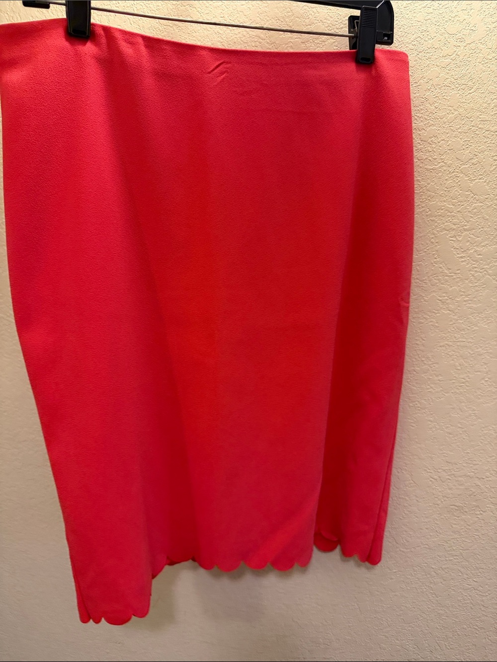 Banana Republic Coral Pink Scallop-Hem Pencil Skirt